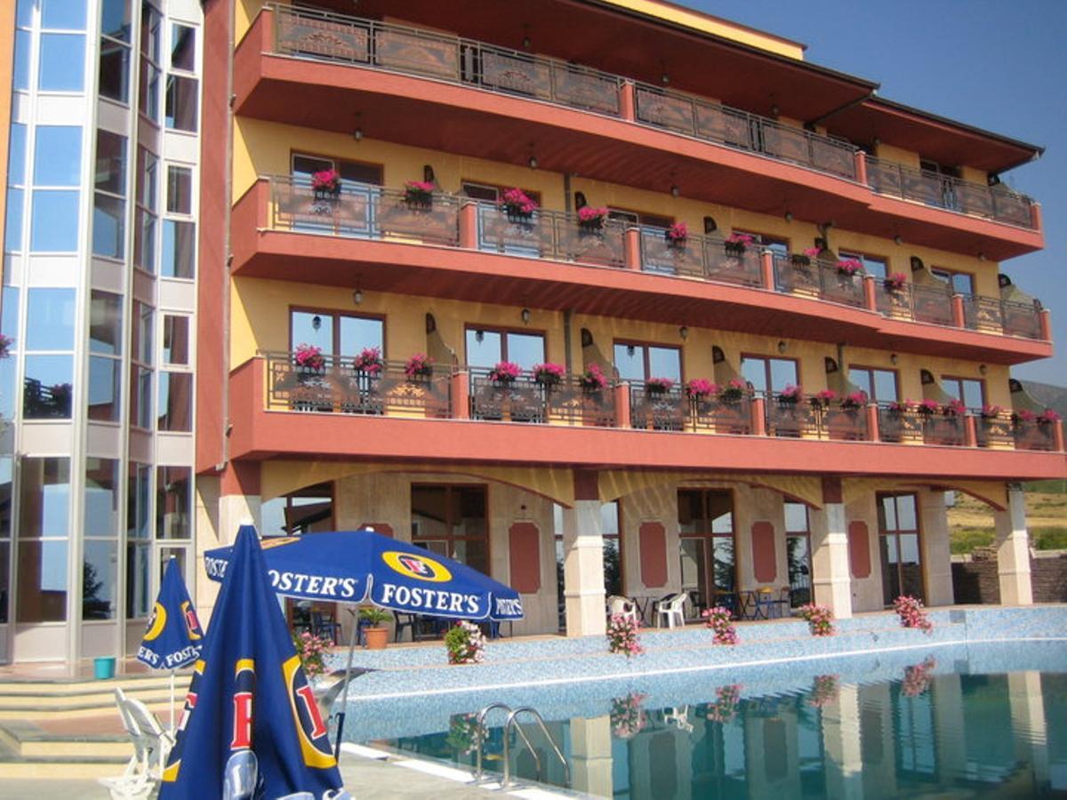 Hotel Lyhnidas Udenisht Exterior photo